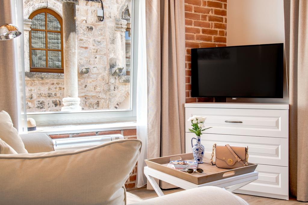 Heritage Suites Zanini Hvar Town Eksteriør billede